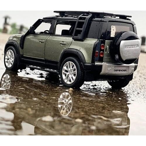 1:32 Land Rover Defender Alloy Car Model Diecast & Toy Metal Off-road Vehicles Simulation Model Sound Light Collection Kids Gift