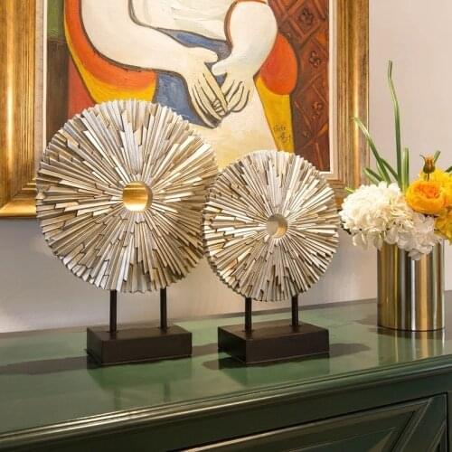 European Luxury Resin Round Figurines Art Home Furnishing Decoration Crafts Livingroom Table Miniatures Office Desktop Ornaments