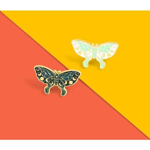 Retro Ethnic Style Butterfly Moth Pattern Enamel Pin Sun Moon Star Brooch Insect Badges Jewelry Brooches For Men Women Gifts