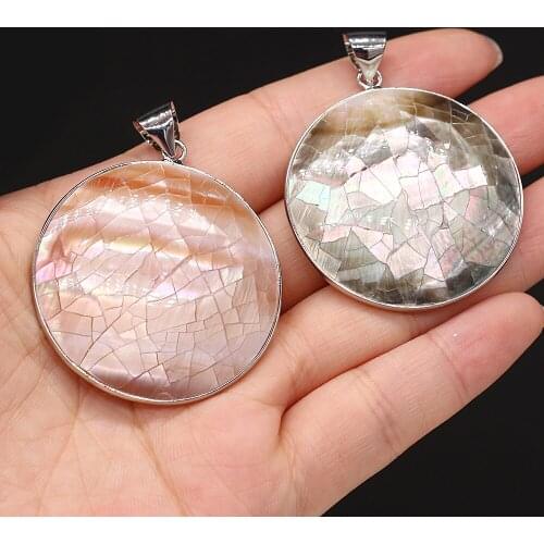 Hot Natural Pink Black Shell Pendants for Charm Earring Necklace Jewelry Making Accessories Women Girl Fashion Gift Size 40x40mm