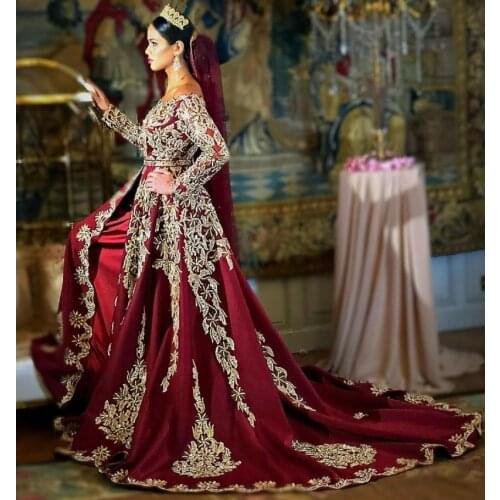 New Arabic Traditional Burgundy Wedding Dresses Lace Appliqued Long Sleeves Bridal Gowns Robe De Soirée De Mariage