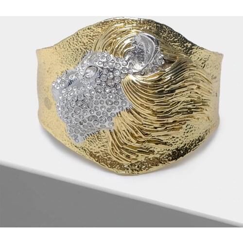 Amorita boutique Golden Bracelets