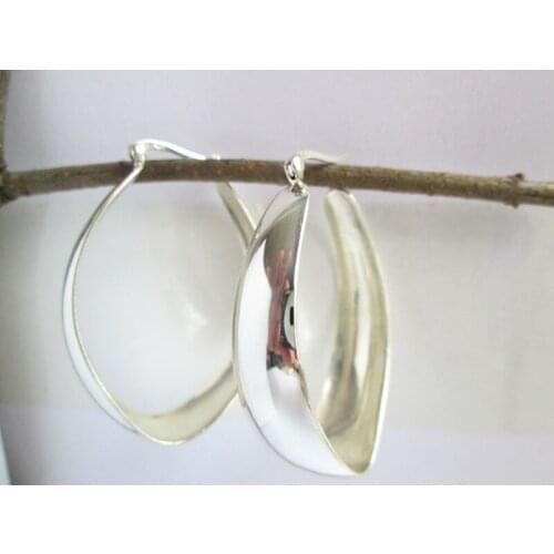KJJEAXCMY Silver Earrings