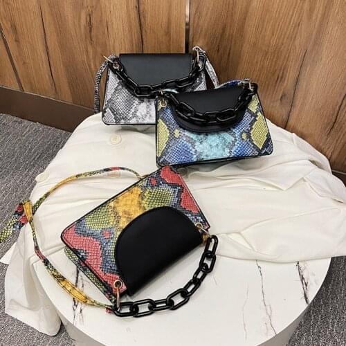 Fashion Serpentine Women Shoulder Bag PU Leather Snake Print Acrylic Chain Totes Purse Female Purse Crossbody Handbag