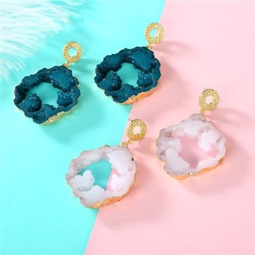 Fashion Jewelry Bohemian Stone Dangle Earrings for Women Vintage Boho Geometric Metal Quartz Drop Earring Drop Shipping