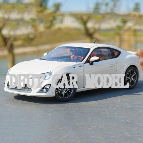 1:18 scale Alloy Toy Vehicles GT86 86 GT Car Model Of Childrens Toy Car Original Authorized Authentic Kids Toys