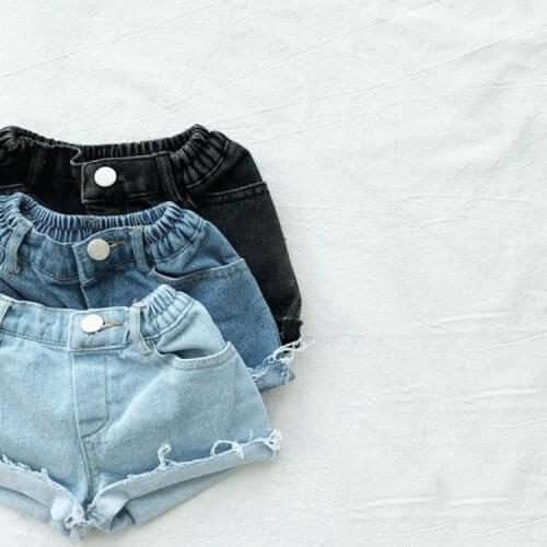 Childrens Summer Clothing New Casual Crawler Messy Personality Frayed Mens and Womens Washed Denim Shorts