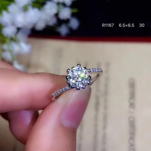 Moissanite,1carats Super hot selling, comparable to diamonds, exquisite craftsmanship