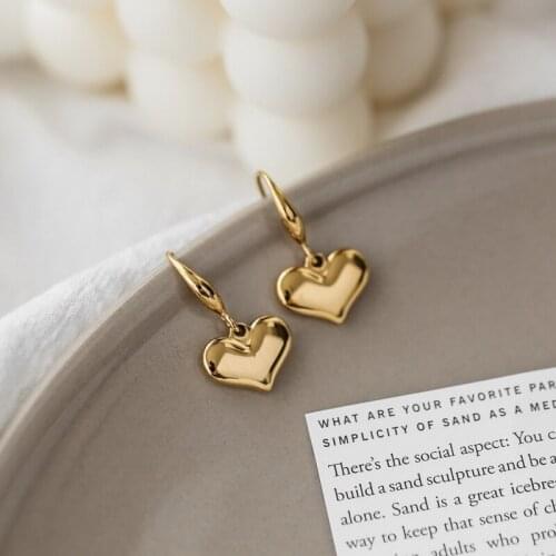 YUN RUO 2021 High Fashion Vintage Heart Hoop Earring Woman 18K Gold Color Titanium Stainless Steel Jewelry Not Fade Anti Allergy