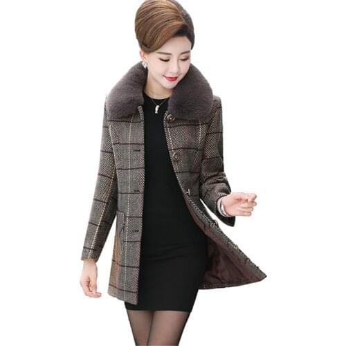 Middle-aged Mother Plaid Wool Jacket Autumn Winter Plus size Single-breasted Women Coat Fashion Fur collar Wool Overcoat Jackets