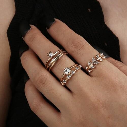 ZOSHI Fashion Rings Set for Women Gold Round Rings Minimalist Style Personality Rhinestone Rings Lovely Wedding Jewelry
