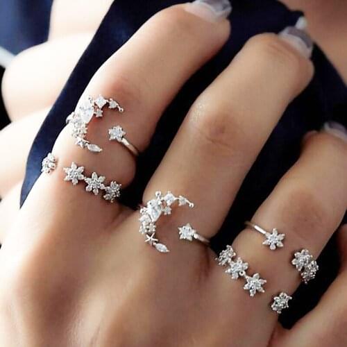 Moon and Star 5pcs Ring Set Jewelry Bohemia Vintage Silver Plated Crystal Flower Leaf Rings for Women Fashion Jewelry Gifts