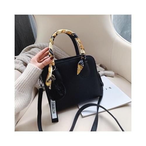 Womens Leather Handbags Designer Fashion Brand Large Capacity scarves Shoulder Bags High Quality Wild Crossbody Hand Bag Trend