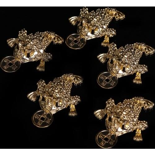 5PCS Home Decor Feng shui Pocket Toad Frogs Fortune Key Ring Fashion Car Keychain Charm Bag Pendant Keyring Key Chains