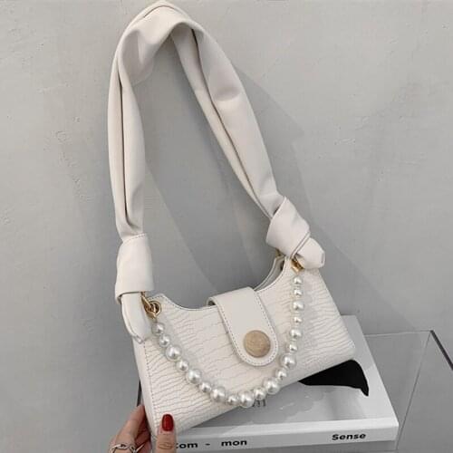 Artificial leather shoulder bag, crocodile effect, lady, triangle design, black and white, 2021