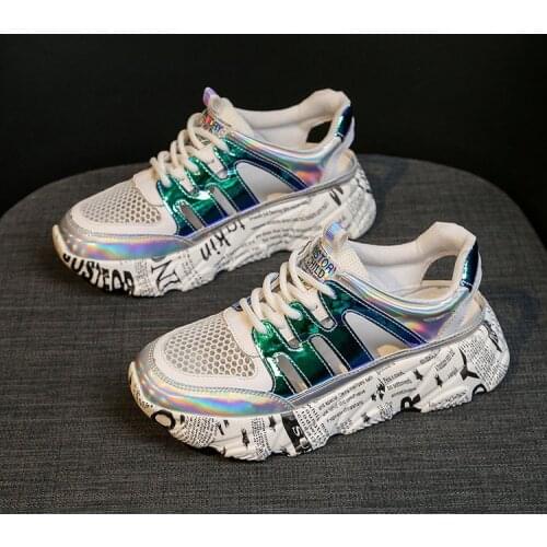 2021 Summer Sandals Womens Hollow Mesh Surface Flat Sports Dad Shoes Thick Bottom Ins Tide