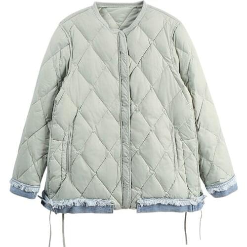 Winter 2021 new fashion denim stitching down jacket women short round neck lightweight diamond plaid loose long-sleeved jacket