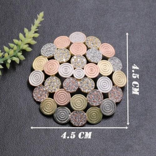 Lanyika Fashion Jewelry Distinctive Gyrate Round Micro Paved Sandblast Brooch Pendant Dual Use for Engagement Luxury Bridal Gift