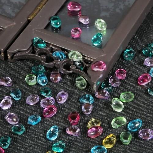 100pcs 50pcs 6x8mm Clear Colorful Smooth Glass Beads Tulip Petals Crescent Coloured Glaze Beads for DIY Jewelry Making Findings