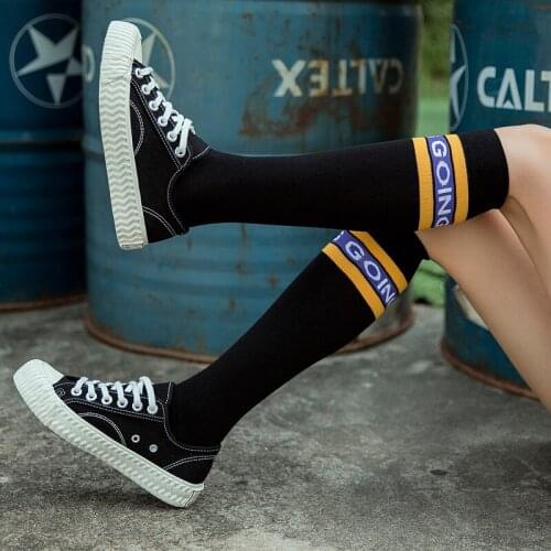 Korean Shin Stocking Womens College Sports Letter Street Long Tube Cotton Stockings Fall Knee-high Fashion Stocking