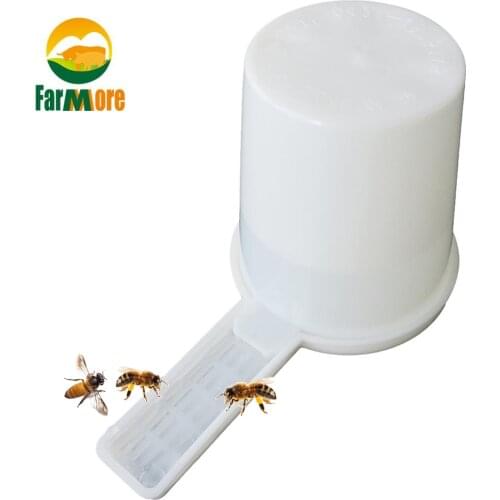 5Pcs Bee Feeder Waterer Drinker Honey Entrance Beehive Beekeeper Tools Bees and Beekeeping Equipment