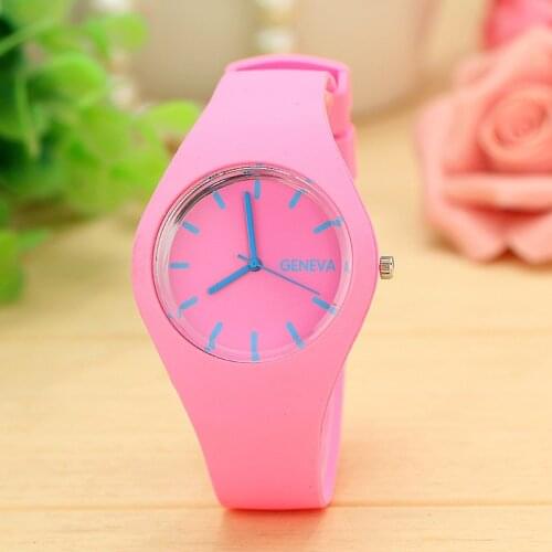 Fashion Brand Silicone Women watch Quartz Casual watch Style Women Dress watch Jelly Wristwatch For Women Relogio Feminino