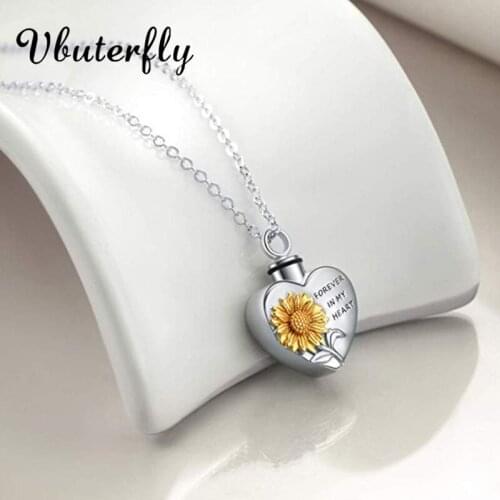 Heart-shaped Sunflower Necklace, ''Forever In My Heart'' Lettering Urn Pendant For Girlfriend Valentines Day Gift Floral Locket