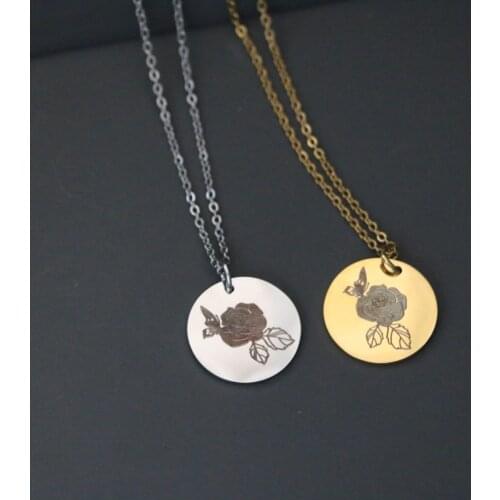 Cute Stainless Steel Glossy Flower Plant Carved Round Tag Pendant Necklace for Women Trendy Gold Color Choker Jewelry Bijoux