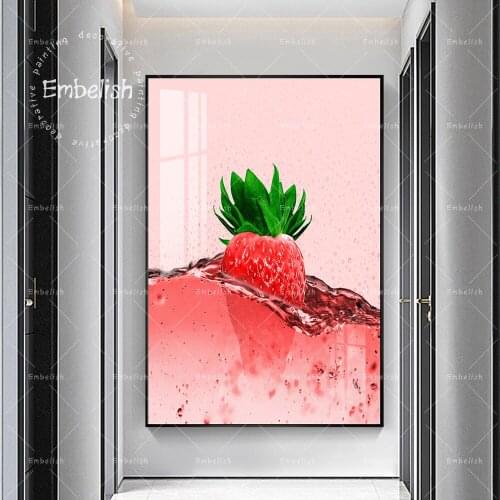 1 Pieces Fresh Strawberry In Ice Water Fruits Wall Art Pictures For Living Room Kitchen Home Decor Posters HD Canvas Paintings