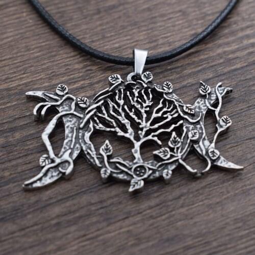 1pcs Wiccan Triple Moon necklace with Yggdrasilb Tree of life jewelry