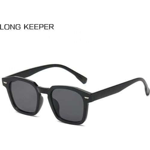 Rivet Square Sunglasses Men Women Vintage Driving Eyewear UV Protection Female Male Black Yellow Sun Glasses Gafas de sol mujer