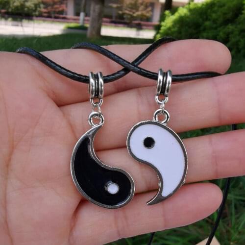 Couples Matching Pendants Yin Yang Necklace For Bff Paired Chains Best friends Korean Fashion Trend Jewelry Goth Gothic Choker