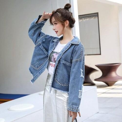 2021 Spring Autumn New Denim Jacket Womens Clothing Loose Korean Short Fashion Hole Versatile Rivet Batwing Sleeve Veste Femme