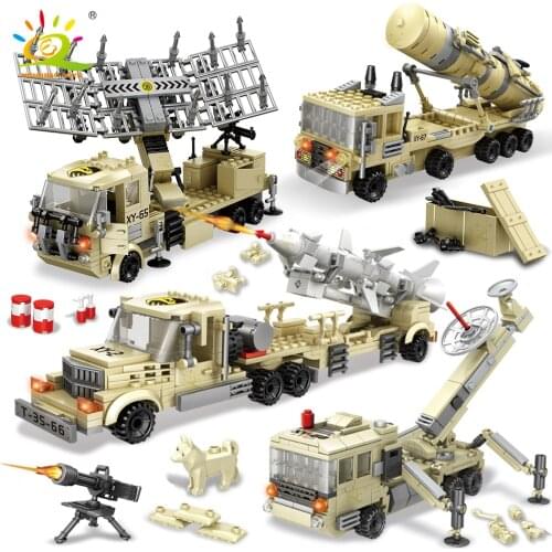 HUIQIBAO Army WW2 Armored Missile Car Building Blocks Military Truck Vehicle with 3 Soldier Figures Bricks TOYS For Children