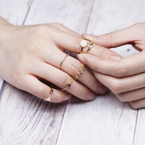 5PCS /Set Ring Charm Pink Crystal Artificial Stone Geometric Triangular Tree Rattan Simple Ring For Women