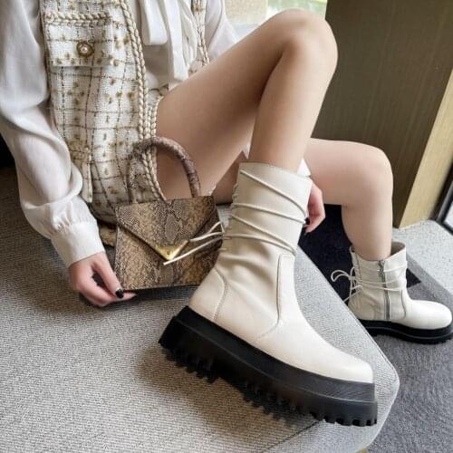 Mid-Calf Platform Motorcycle Martin Boots Women Lace Up Chunky Thick Bottom Shoe Crawlers Designer Fashion Autumn Martin Booties
