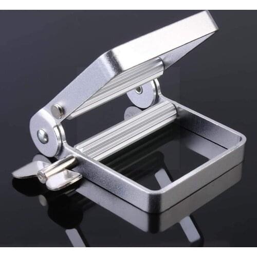 1pcs Tube Squeezer Lazy Toothpaste Dispenser Metal Cosmetic Squeezer Squeezing Dye Hair Tools Color Paint Tube Wringer Y9M7