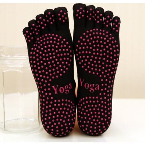 New Good Price Women Cotton Yoga Socks Ladies Sport Pilates Socks Ballet Dance Socks Five Fingers Silicone Dots Non-slip Socks