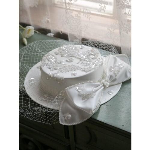 High End Women White Flat Satin Fedoras Women Embroidery Wedding Hat Pearl Bow Fascinator Hat Elegant Ladies Fedora Cap Headwear