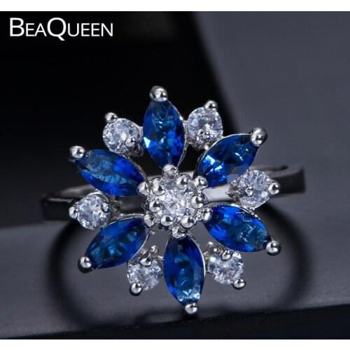 BeaQueen Rings With Crystals