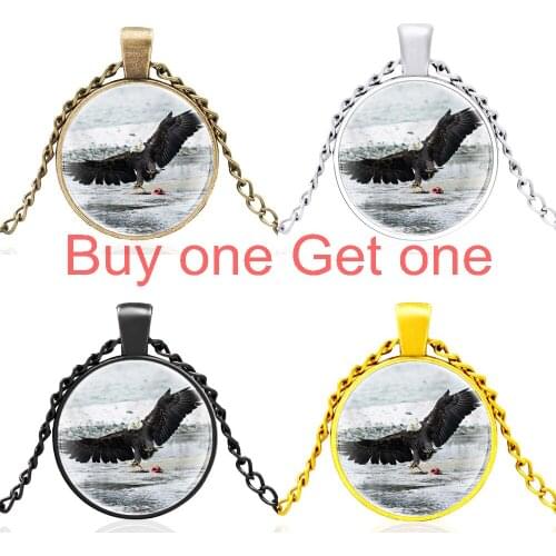 Classic Eagle Design Black Glass Dome Fashion Pendant Necklace Men Women Fashion Jewelry Accessories Gifts