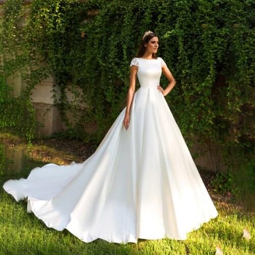 Lace and Matte Satin Ball Gown Wedding Dress Short Sleeve Court Train Applique Bridal Gowns vestidos de novia para boda civil