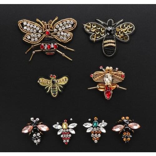 2Pcs 3D Handmade Rhinestone Bee Beaded Patches Sew on Sequin Patch For Clothing Beading Applique Apparel Accessories DIY Crafts
