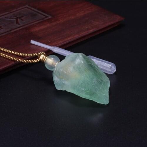 Natural translucent green crystal stone bead empty bottle perfume essential oil container pendant charm necklace for women man