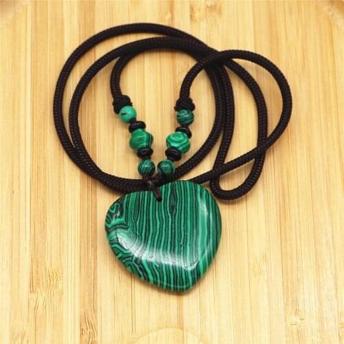 2020 New Necklace Natural Stone Heart Pendant Malachite Quartz Crystal Agates Turquoises Green Necklace Choker Necklace