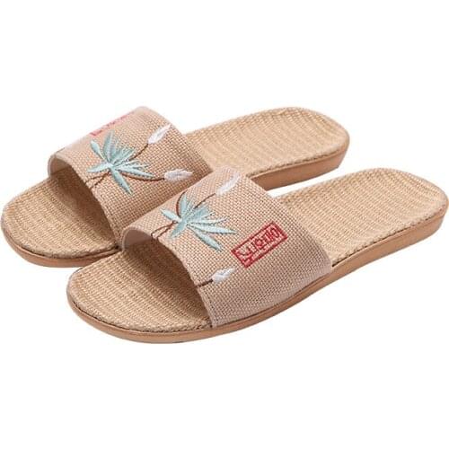 Home hemp slippers 2020 summer lovers antiskid shock absorption Japanese linen slippers mens embroidered open toe slippers