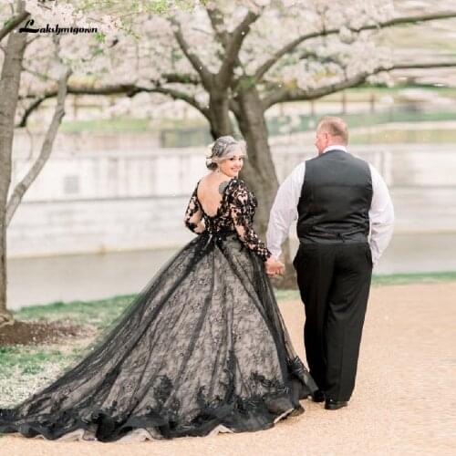 Lakshmigown Puffy Plus Size Black Wedding Dress Long Sleeve Gothic Lace Bridal Country Wedding Gowns Open Back 2021 Robe Mariage