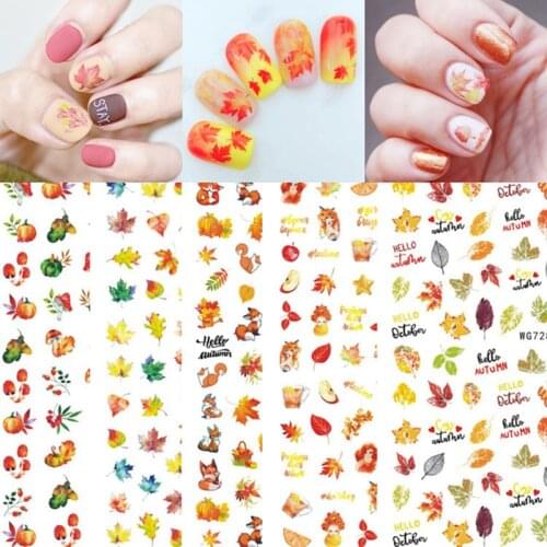 2021 New Nail Slider Decals Autumn Maple Leaves Fall Yellow Gold Adhesive Nail Art Sticker Cartoon Fox Pumpkin Manicure Wraps