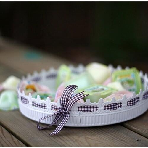 White round Cake Pan Metal Cake tray pastry fruit dessert tray plate with a cloth bandage around birthday wedding decoration 630