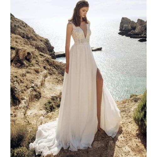 Wedding Dress A-Line Side Split Deep V-Neck Lace Appliques Tank Backless Gorgeous Floor Length Sweep Train Bride Gowns 2021